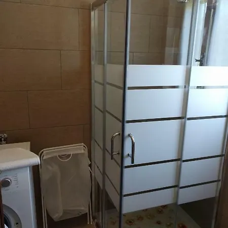 Patty's House Colico