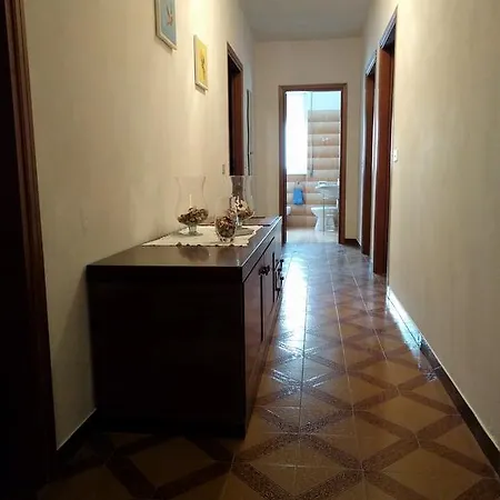 Διαμέρισμα Patty's House Colico